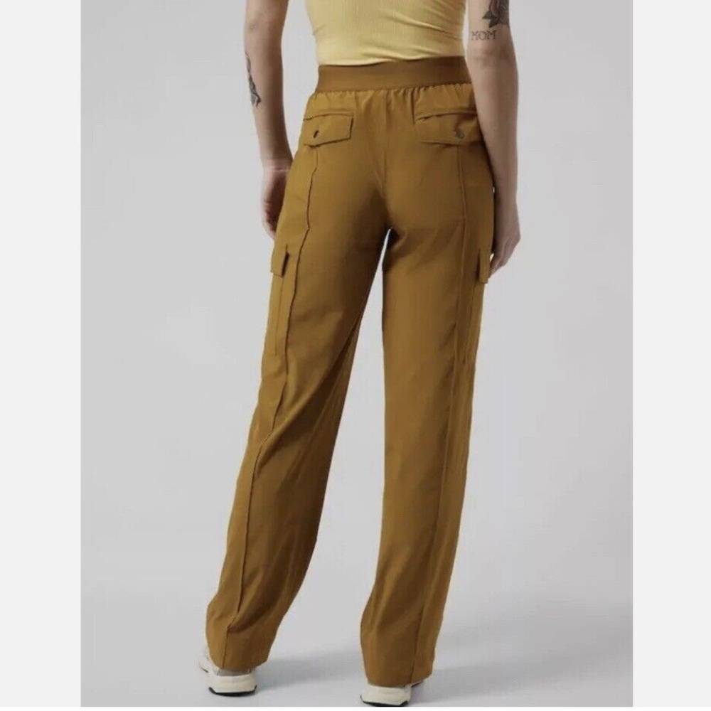 Athleta Vienna Cargo Pant - Picture 2 of 9